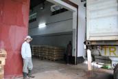 Factory - Tea loading